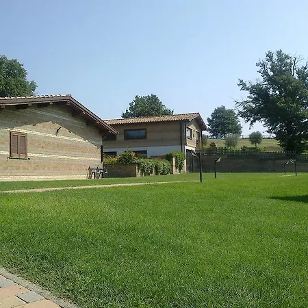 בית חווה Monte Dell'olmo טרוויניאנו רומאנו